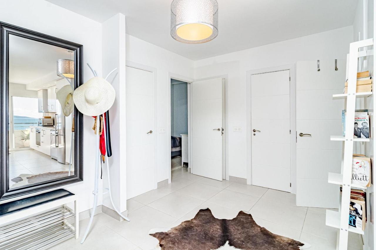 Cp - Modern Beachside Apartment In Естепона Екстериор снимка